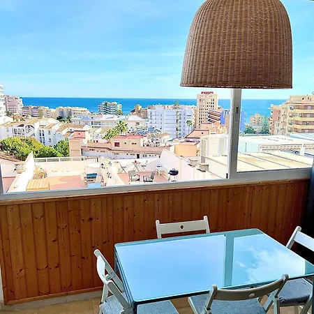 Cozy Fuengirola Apartment With Sea View & Pool Buitenkant foto
