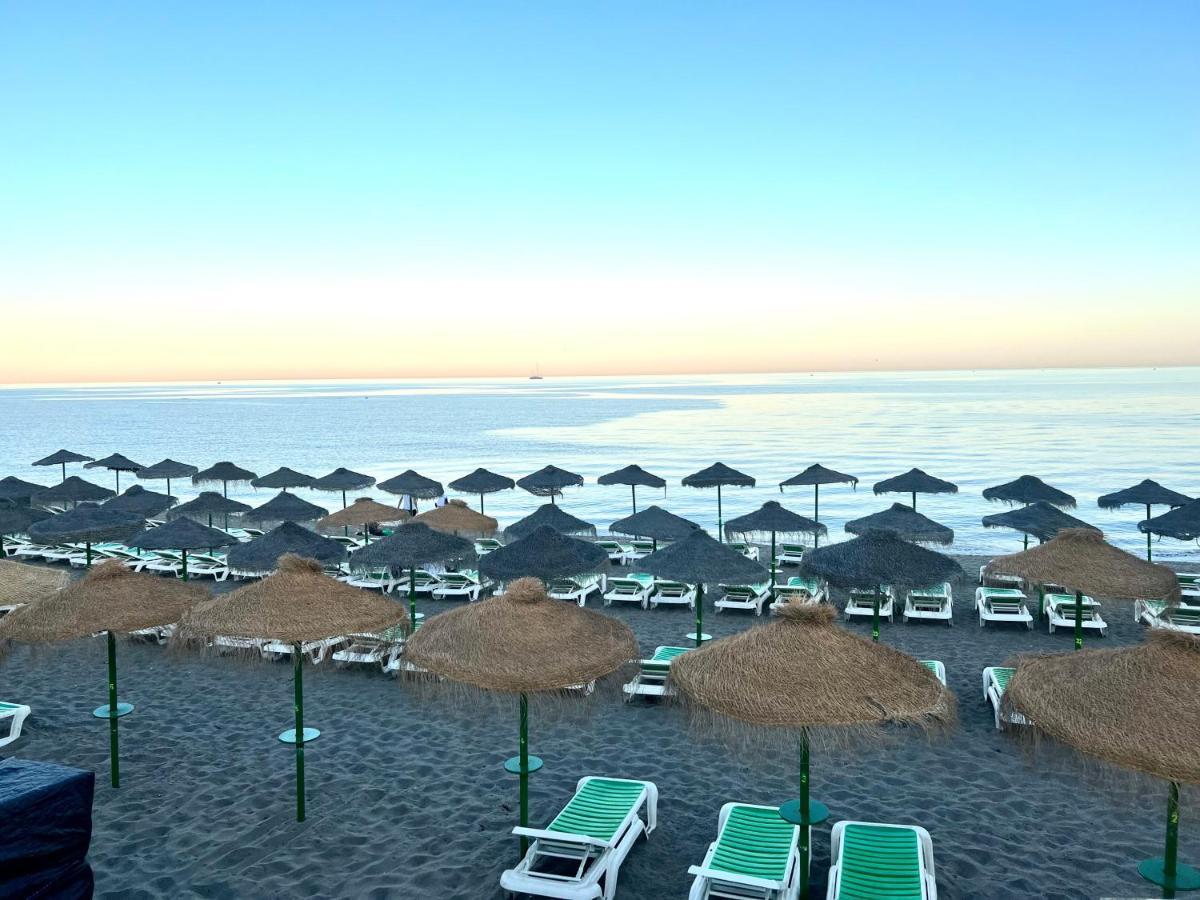 Apartamento Cozy With Sea View & Pool